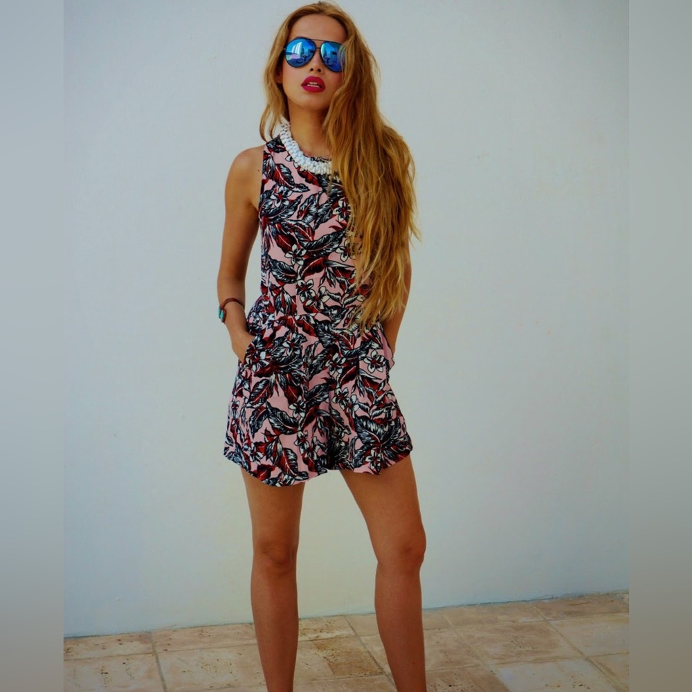 Zara Pink and Black Floral Leaf Pattern Romper Size Small